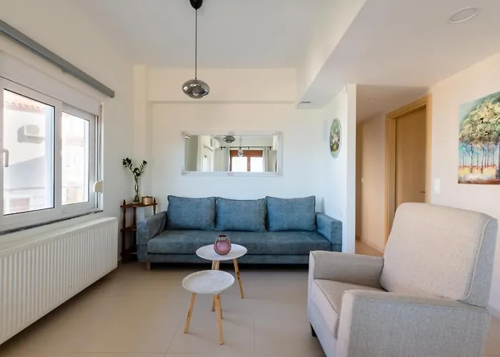 Plaka Apt Homeleader